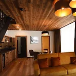 Demaenovka Jasna Hotel apartamentowy 4*