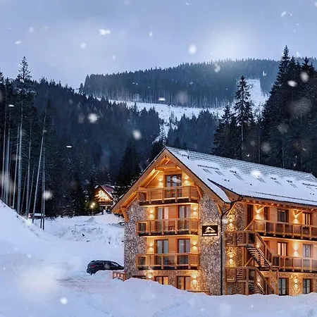 Demaenovka Jasna Hotel apartamentowy Dolina Demianowska