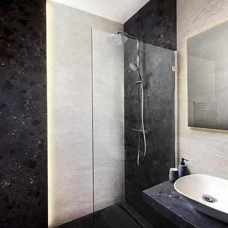 Demaenovka Jasna Apartmanhotel