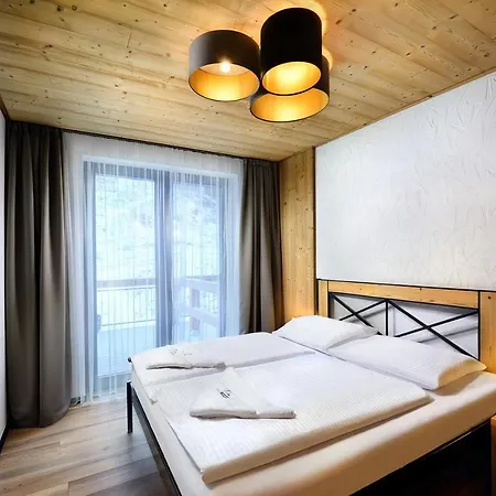 Demaenovka Jasna Hotel apartamentowy