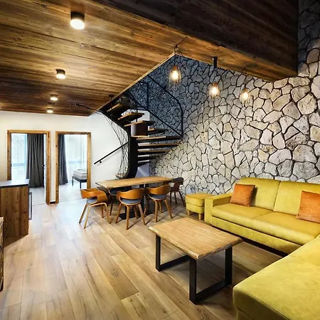 Demaenovka Jasna Hotel apartamentowy 4*