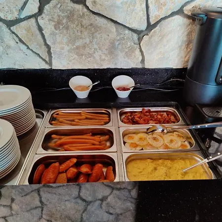 Demaenovka Jasna Apartmanhotel 4*