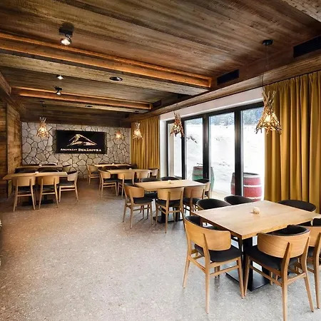 Demaenovka Jasna 4* Deménvölgy